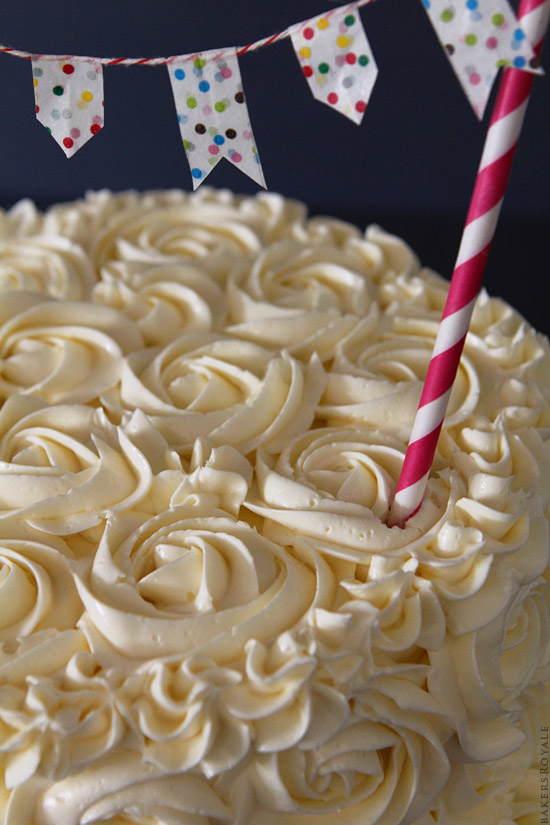 Simple Buttercream Frosting That's Not Too Sweet - Baking Butterly Love